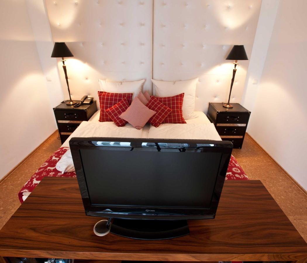Hotel Rheinpark เรส ภายนอก รูปภาพ